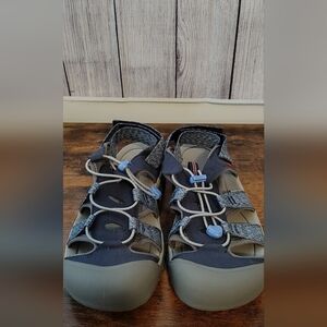 Keen Size 9.5 Women's Outdoor Sandals